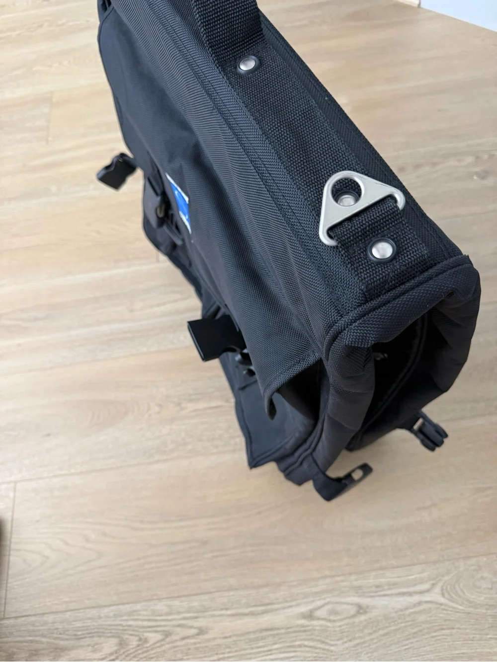 N/A garment bag